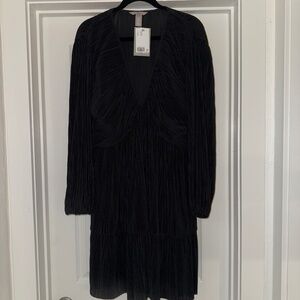 Black H&M dress crepe
